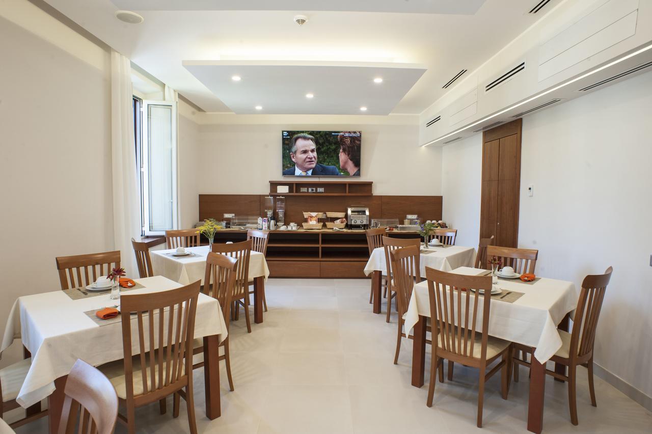 Hotel Angelina 3*